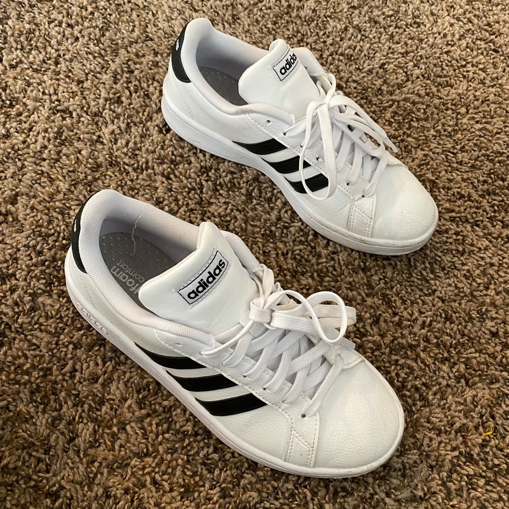 Adidas Sneaker